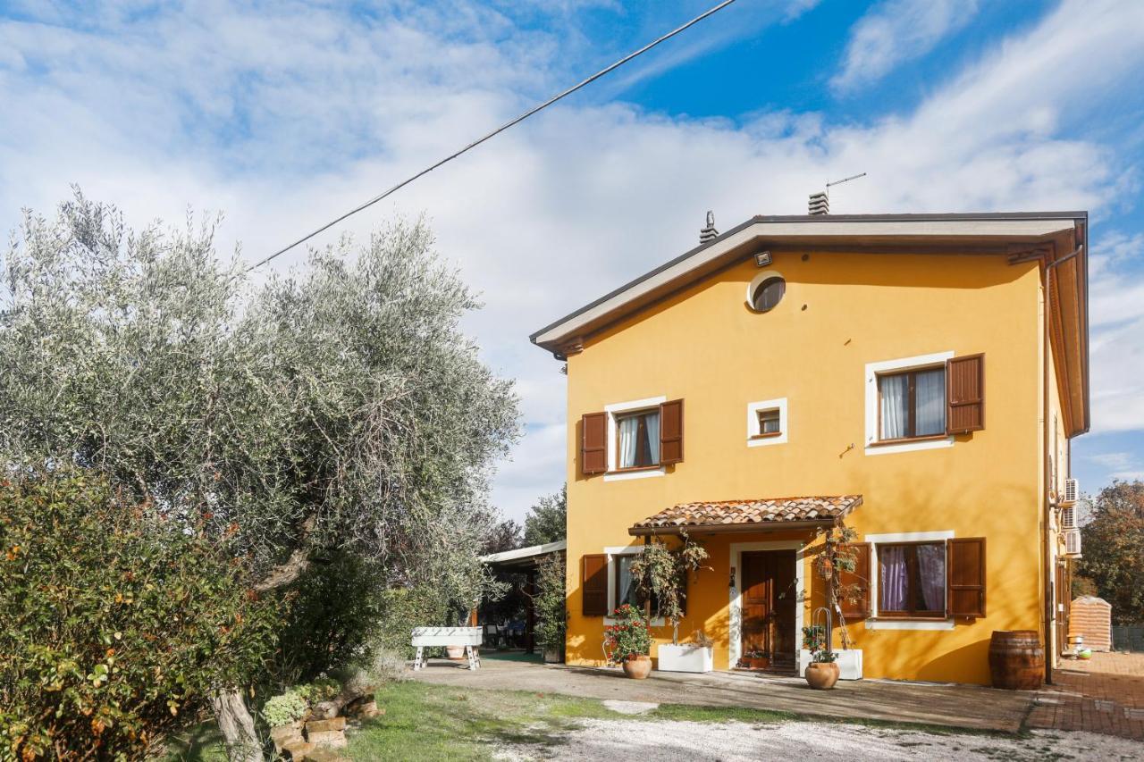Locanda Della Lavanda San Clemente  Exterior foto